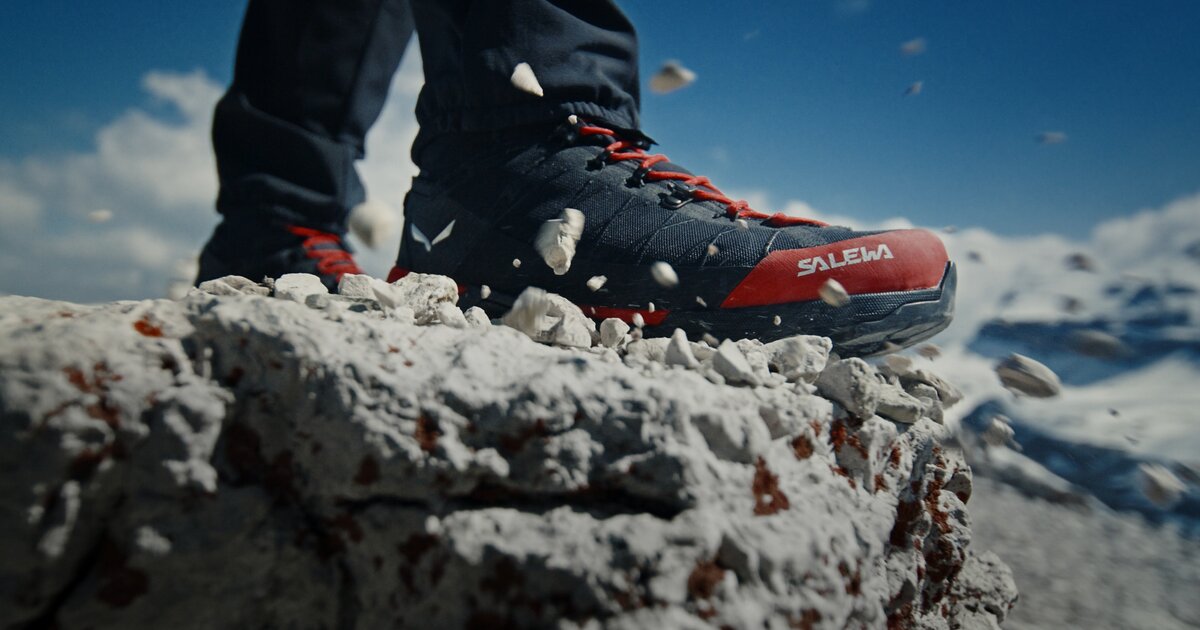 Lightest mountaineering boots best sale